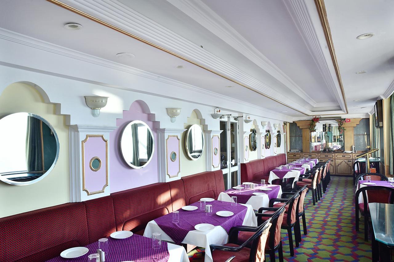 Oyo 8917 Hotel Crystal Palace 심라 외부 사진