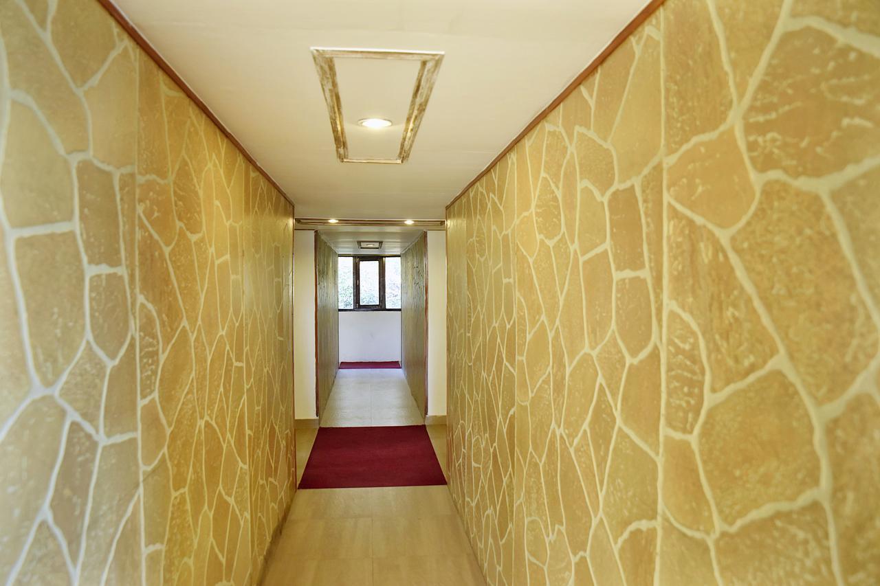 Oyo 8917 Hotel Crystal Palace 심라 외부 사진