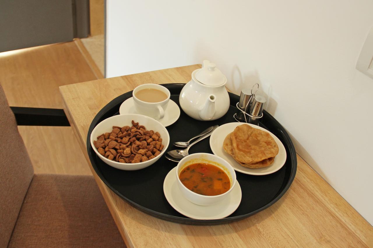 Oyo 8917 Hotel Crystal Palace 심라 외부 사진