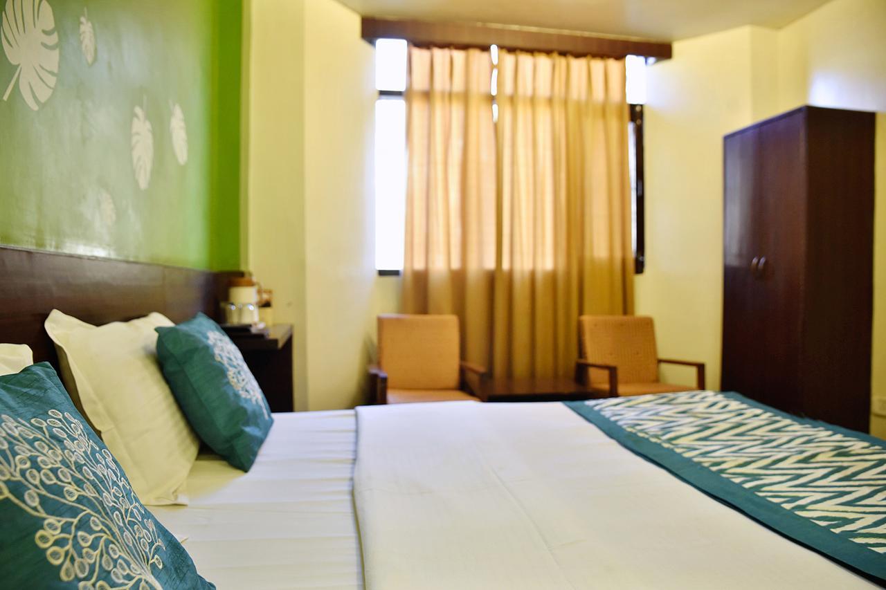 Oyo 8917 Hotel Crystal Palace 심라 외부 사진